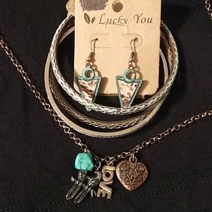 Necklace bundle